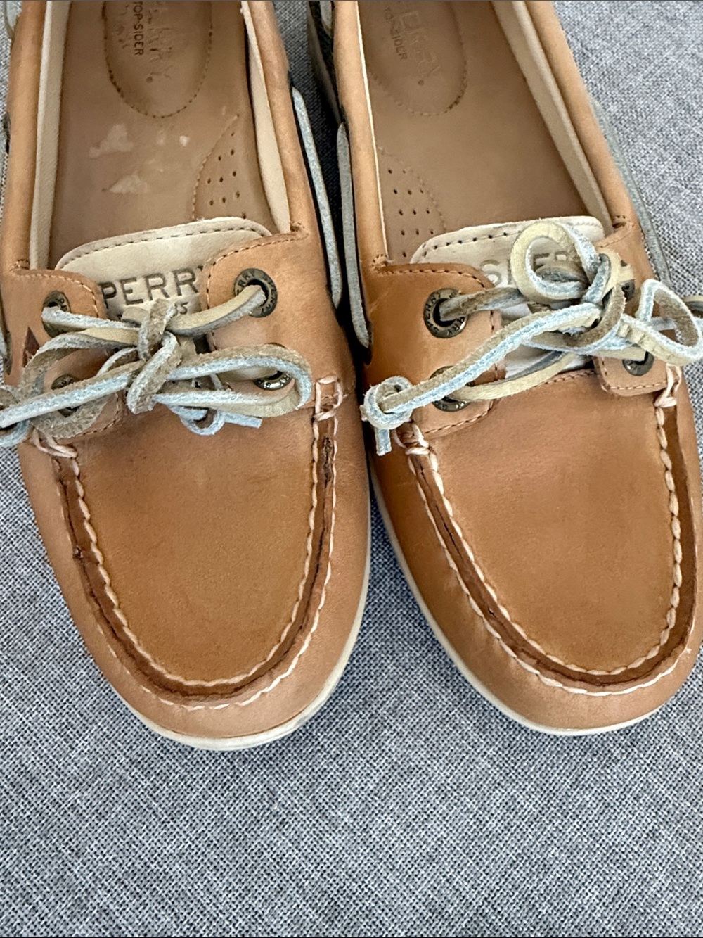 Sperry top-sider Women's Tan Leather Boat Moccasins - Picture 3 of 10
